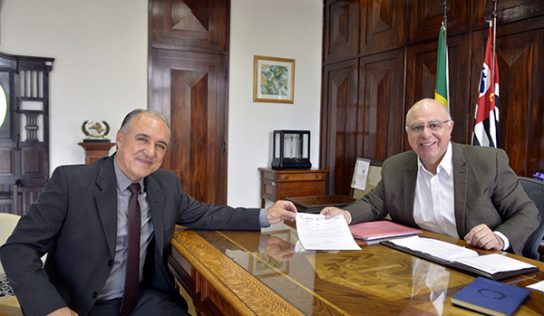 Secretário de Agricultura e Abastecimento recebe prefeito de Monte Alto