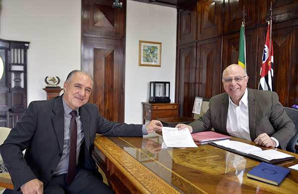 Secretário de Agricultura e Abastecimento recebe prefeito de Monte Alto