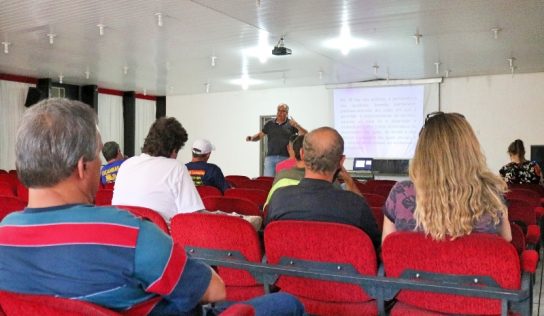 Reunião avança em questões relacionadas à instalação e utilização de caçambas em Monte Alto