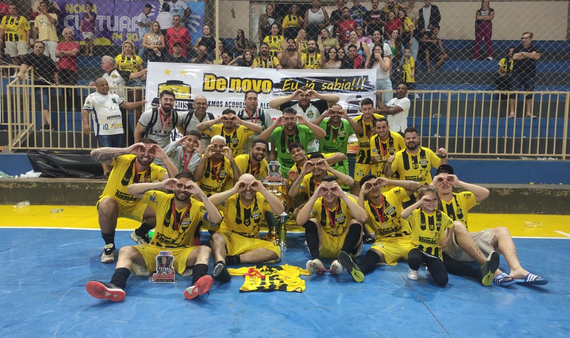 Dokmos conquista o tricampeonato do Municipal de Futsal